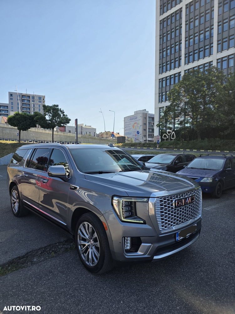 GMC Yukon - 3