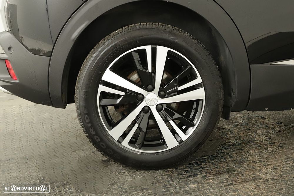 Peugeot 3008 1.2 PureTech GT EAT8 - 5