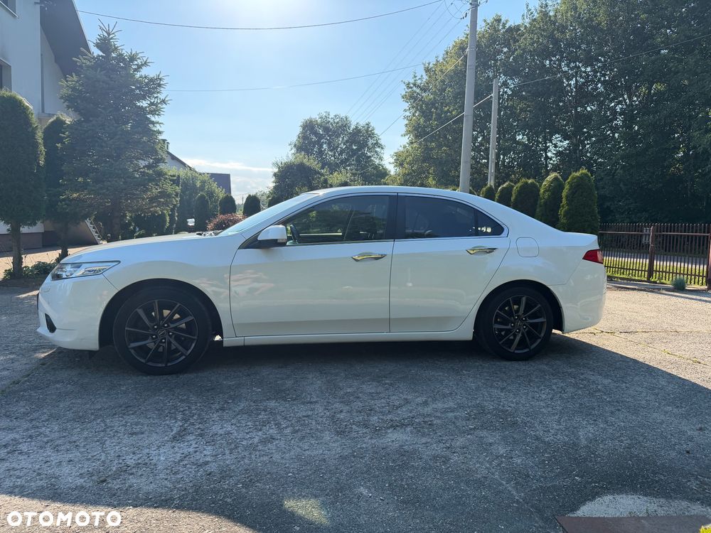 Honda Accord 2.0 Elegance - 15