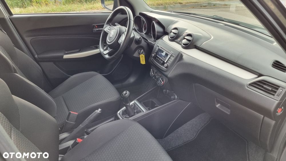 Suzuki Swift - 7