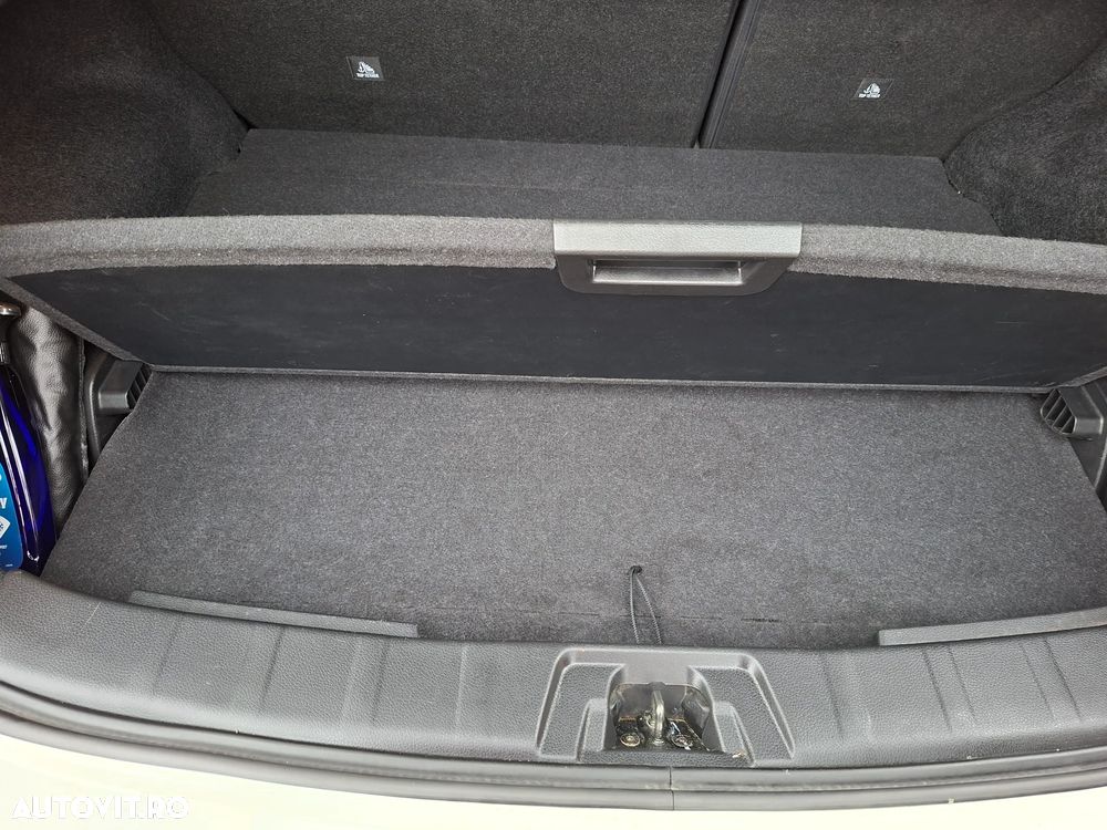 Nissan Qashqai 1.3 l MHEV X-Tronic Tekna - 27