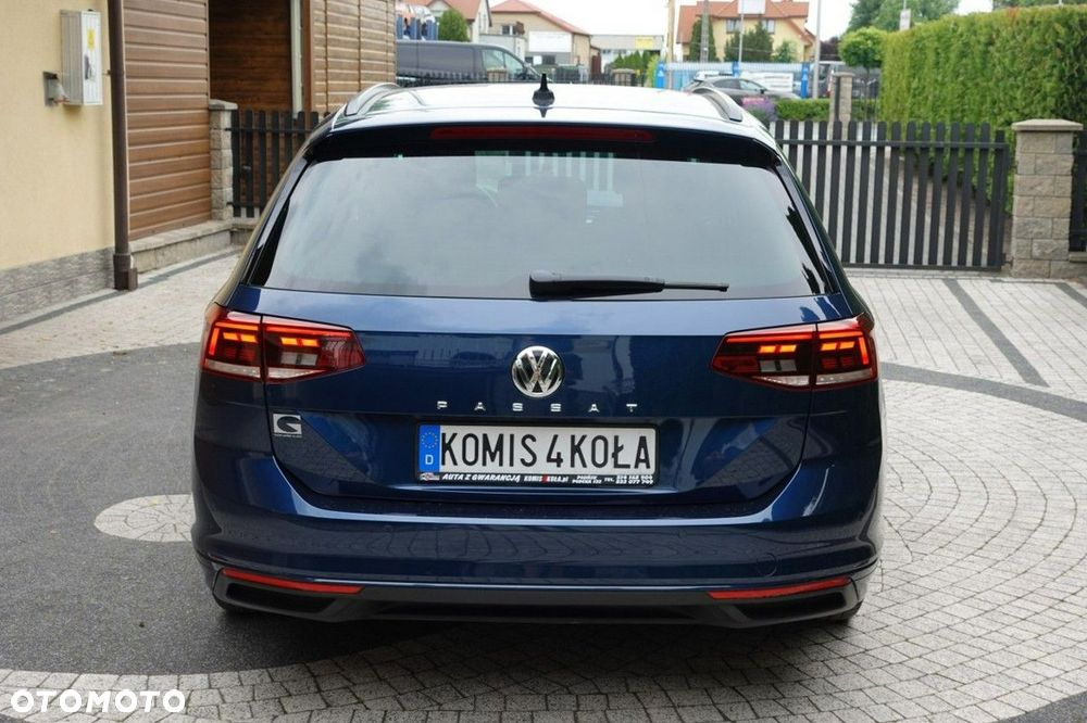 Volkswagen Passat - 5