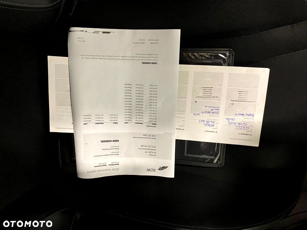 Volvo XC 60 D4 AWD Geartronic Summum - 24