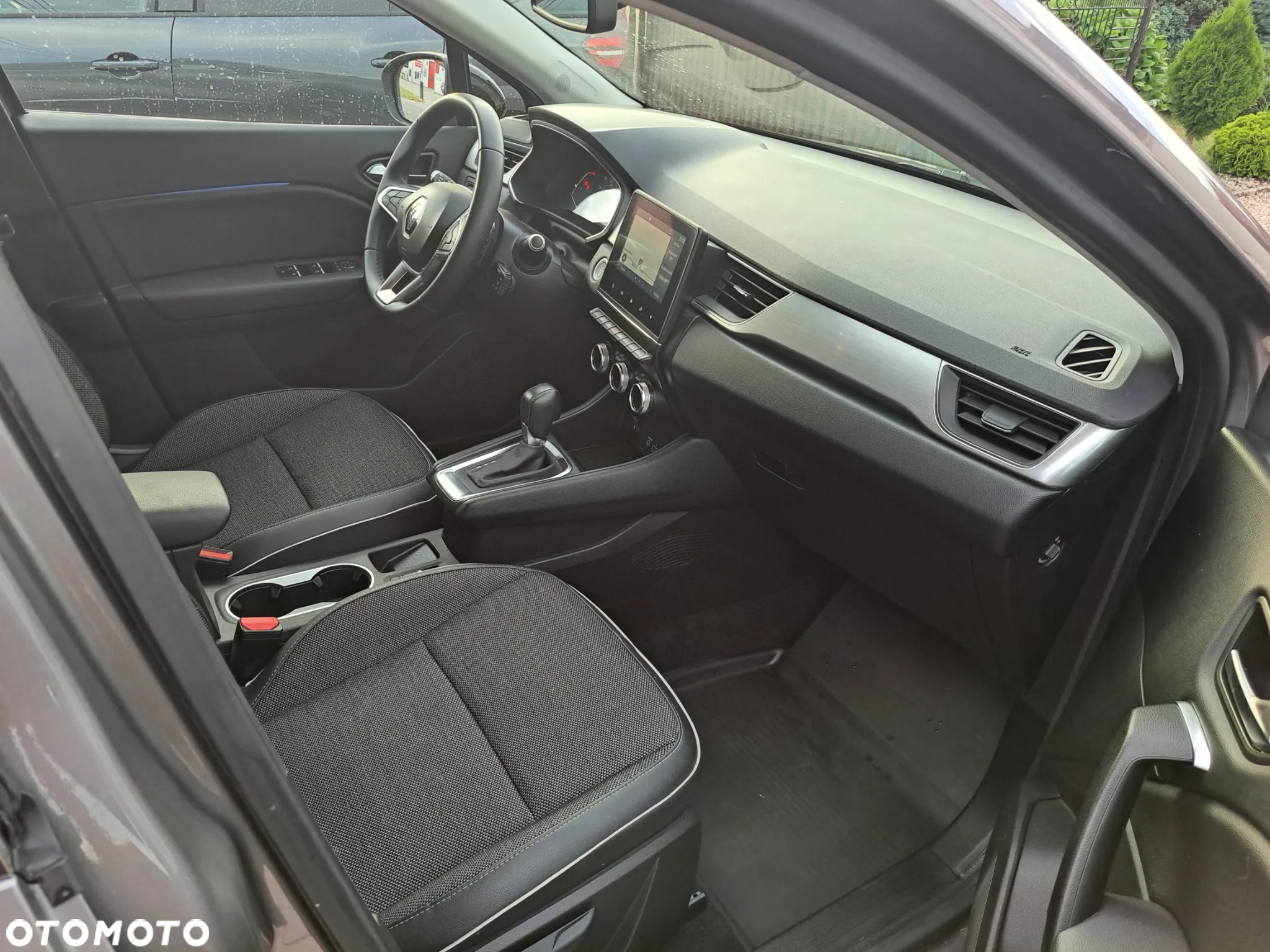 Renault Captur - 8