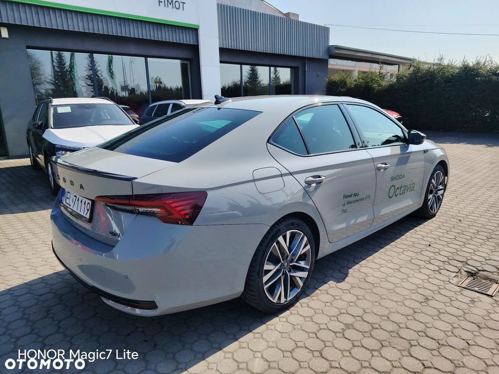 Skoda Octavia 2.0 TSI Sportline 4x4 DSG - 3