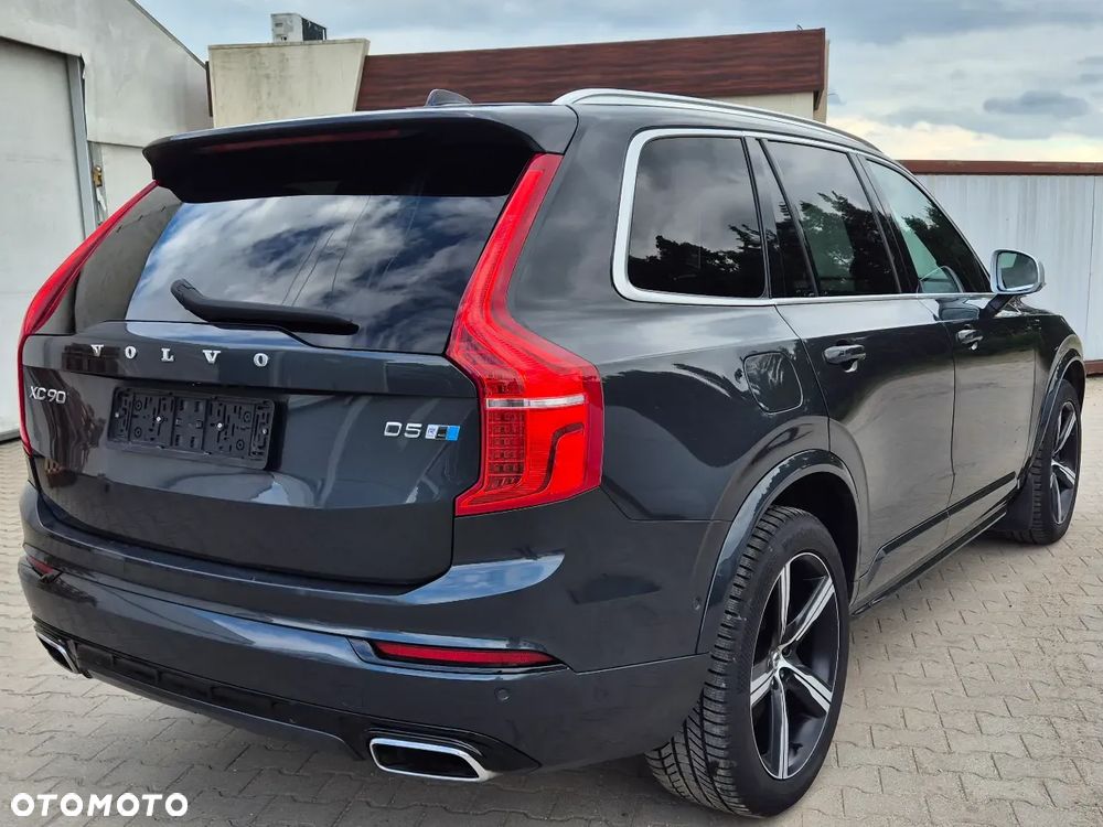 Volvo XC 90 D5 AWD Geartronic RDesign - 5
