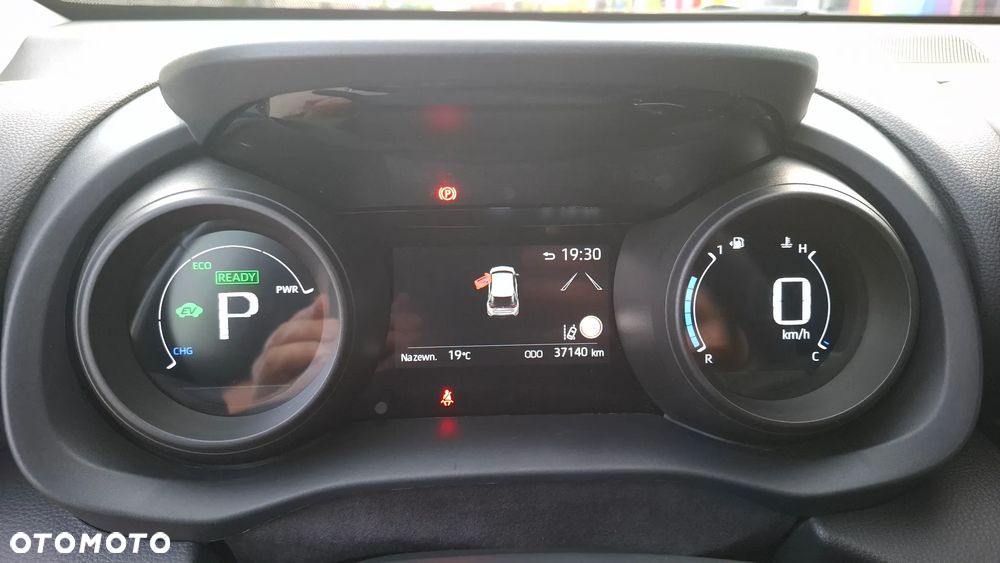 Toyota Yaris Hybrid 1.5 Comfort - 6