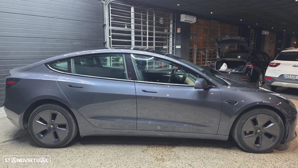 Tesla Model 3 Standard Range Plus RWD - 6