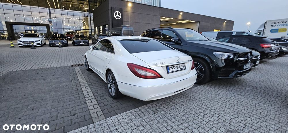 Mercedes-Benz CLS 350 d 4-Matic 9G-TRONIC - 4