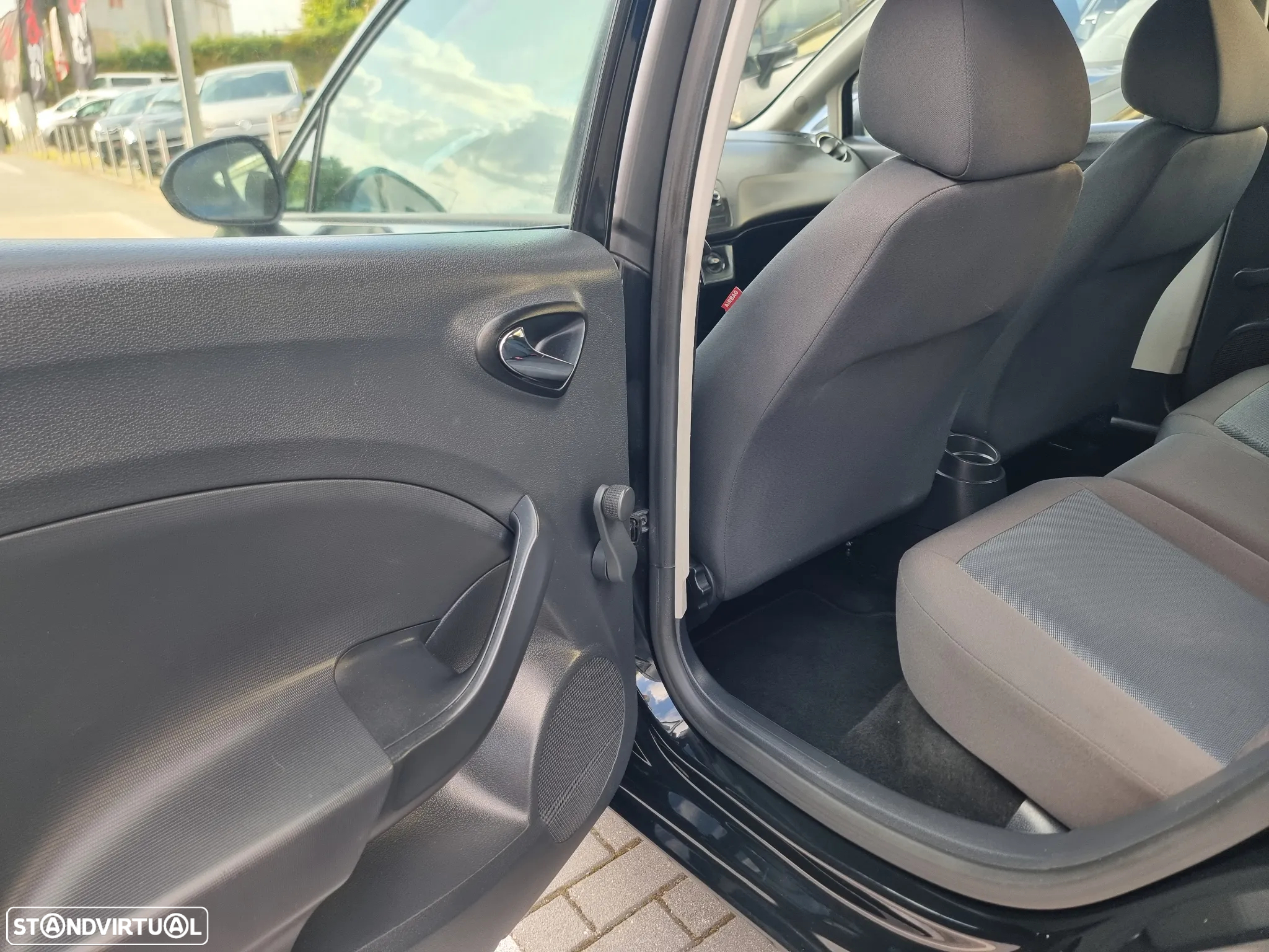 SEAT Ibiza 1.2 TDi I-Tech - 13