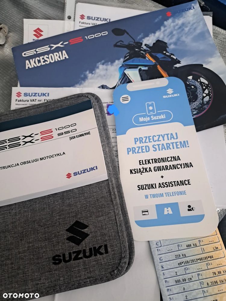Suzuki GSX - 6