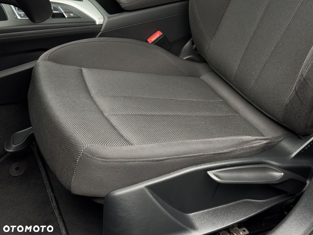 Audi A4 Avant 40 TDI mHEV Quattro S tronic - 13