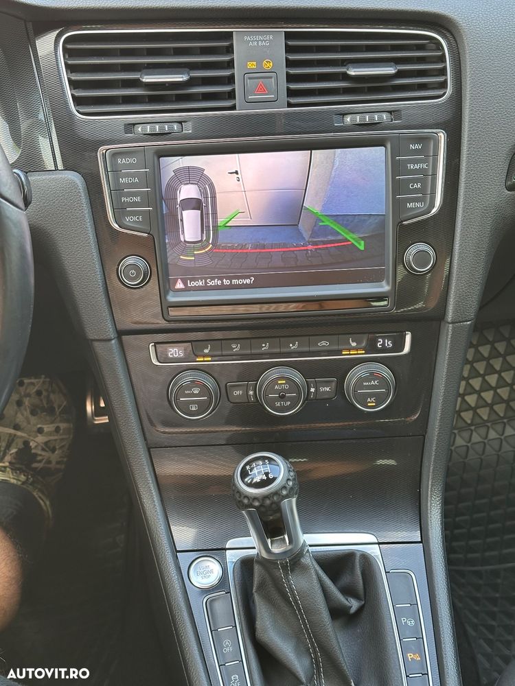 Volkswagen Golf 2.0 TDI GTD - 10