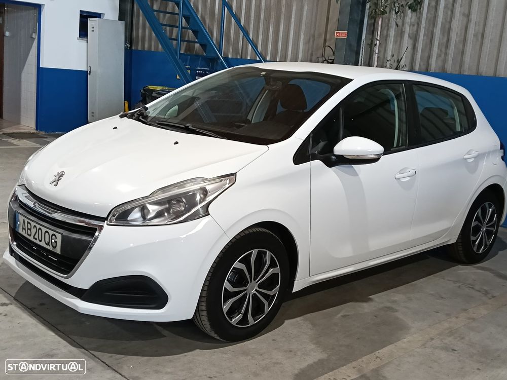 Peugeot 208 HDi 68 Access - 8