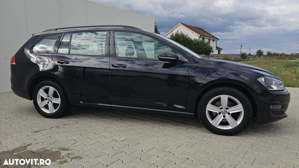 Volkswagen Golf 2.0 TDI Comfortline - 9