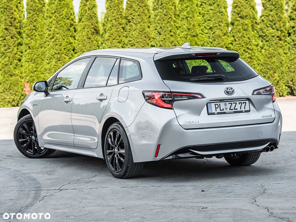 Toyota Corolla 2.0 Hybrid Trek - 9