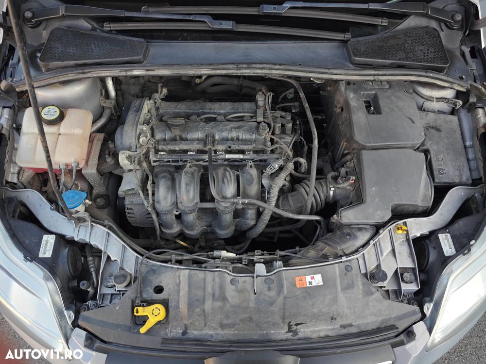 Ford Focus 1.6 Ti-VCT Sport - 8