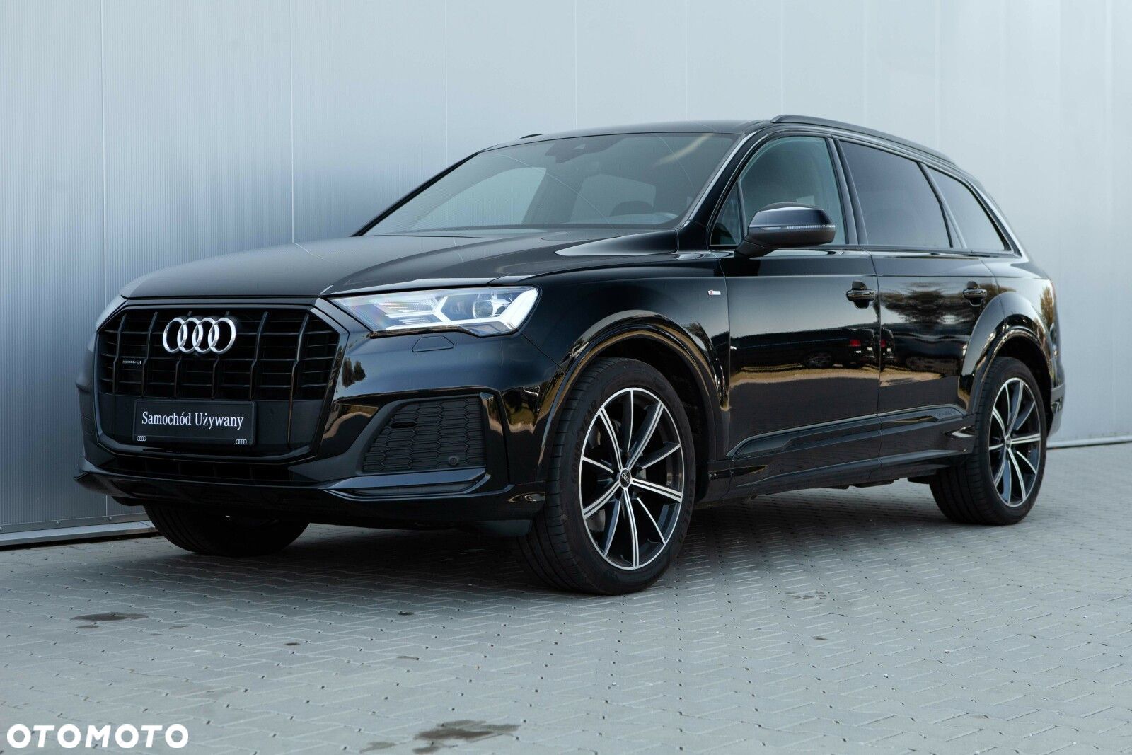 Audi Q7 - 1
