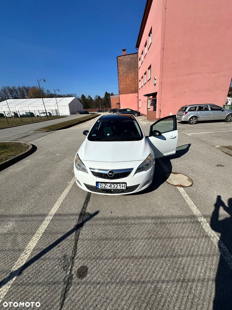 Opel Astra - 1