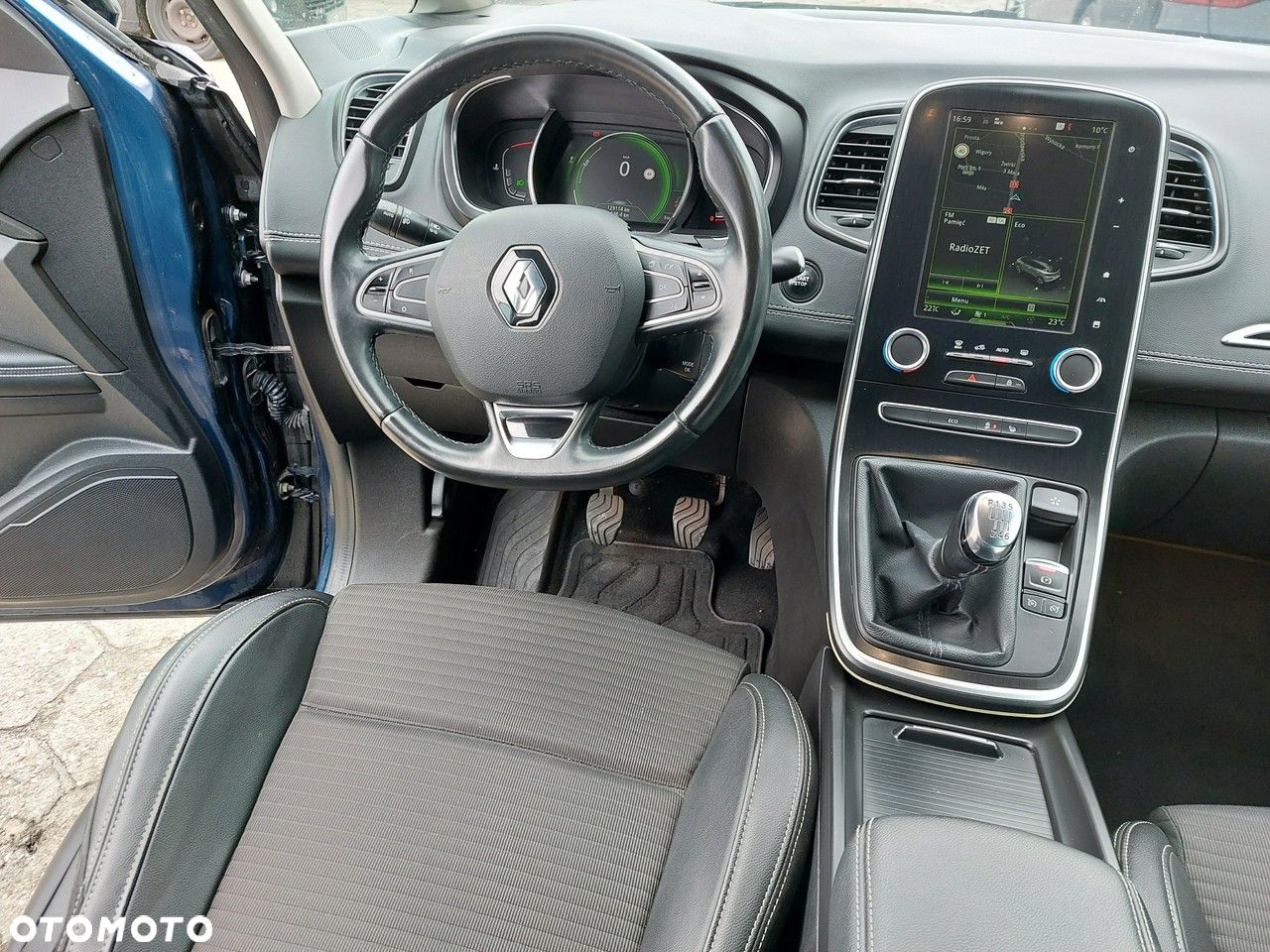 Renault Scenic ENERGY TCe 130 INTENS - 18