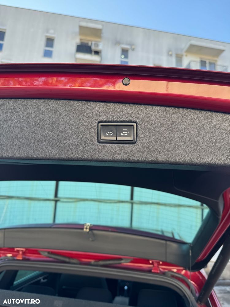 Volkswagen Tiguan - 13