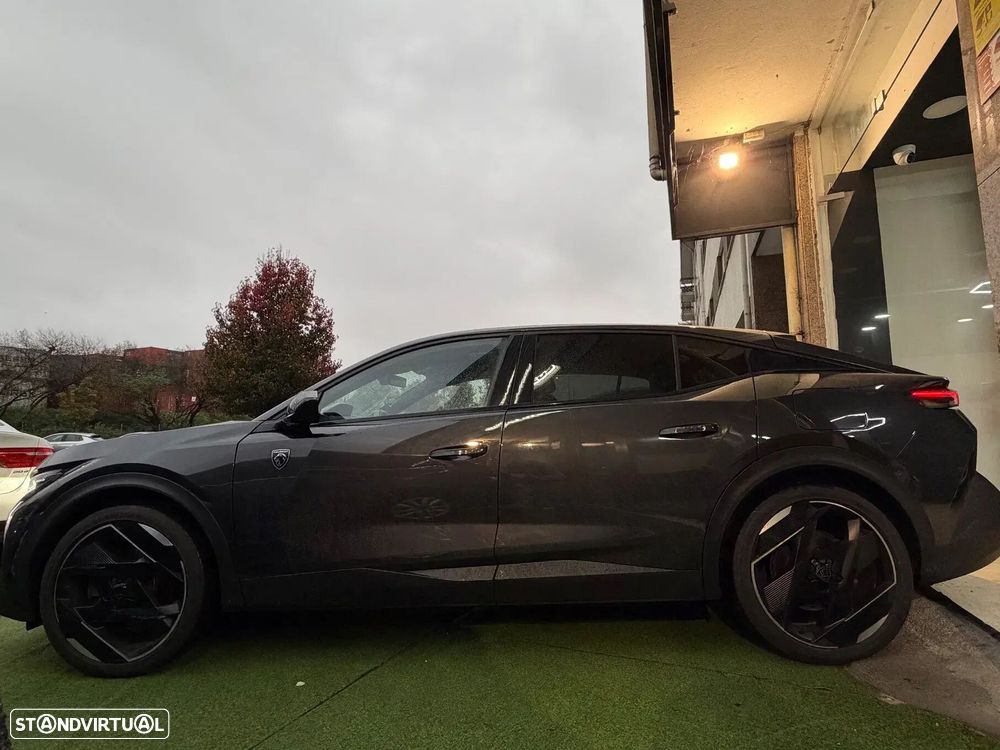 Peugeot 408 1.6 Hybrid GT e-EAT8 - 2