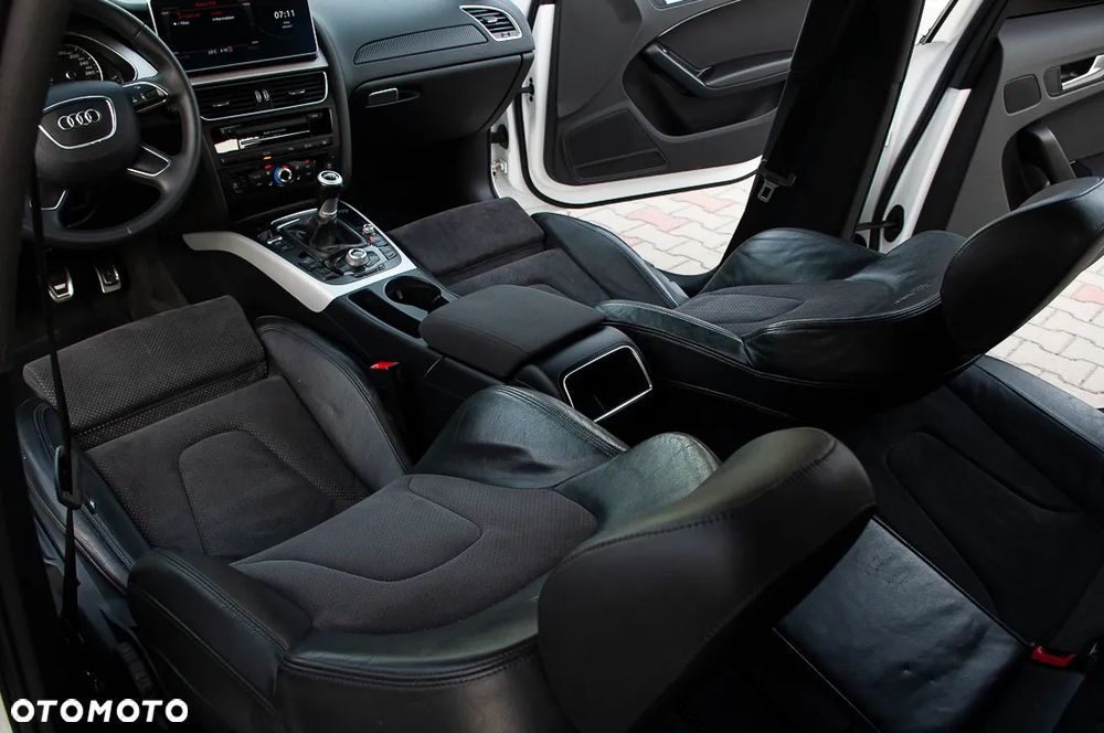 Audi A4 Avant - 30