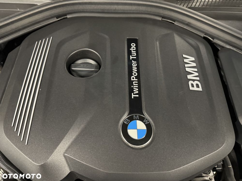 BMW Seria 1 118i Sport Line Shadow - 9