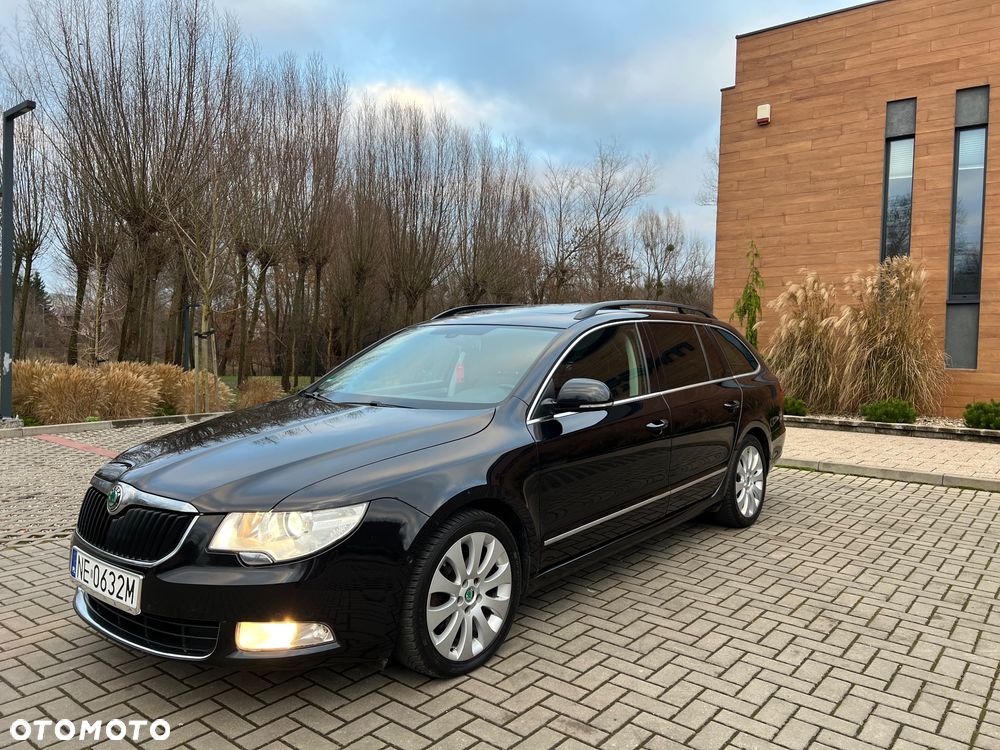 Skoda Superb 2.0 TDI DSG Elegance - 10