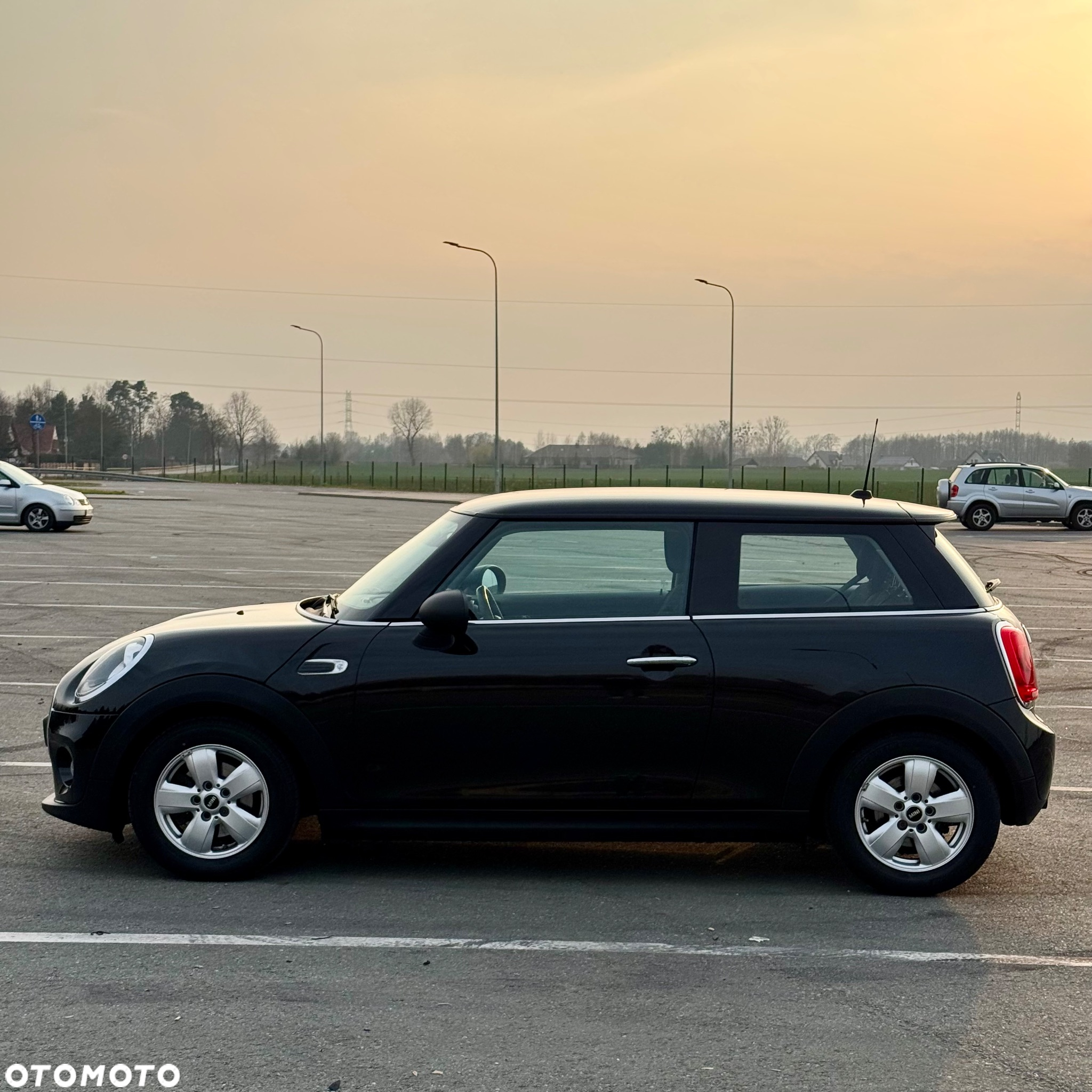 MINI ONE Standard - 6