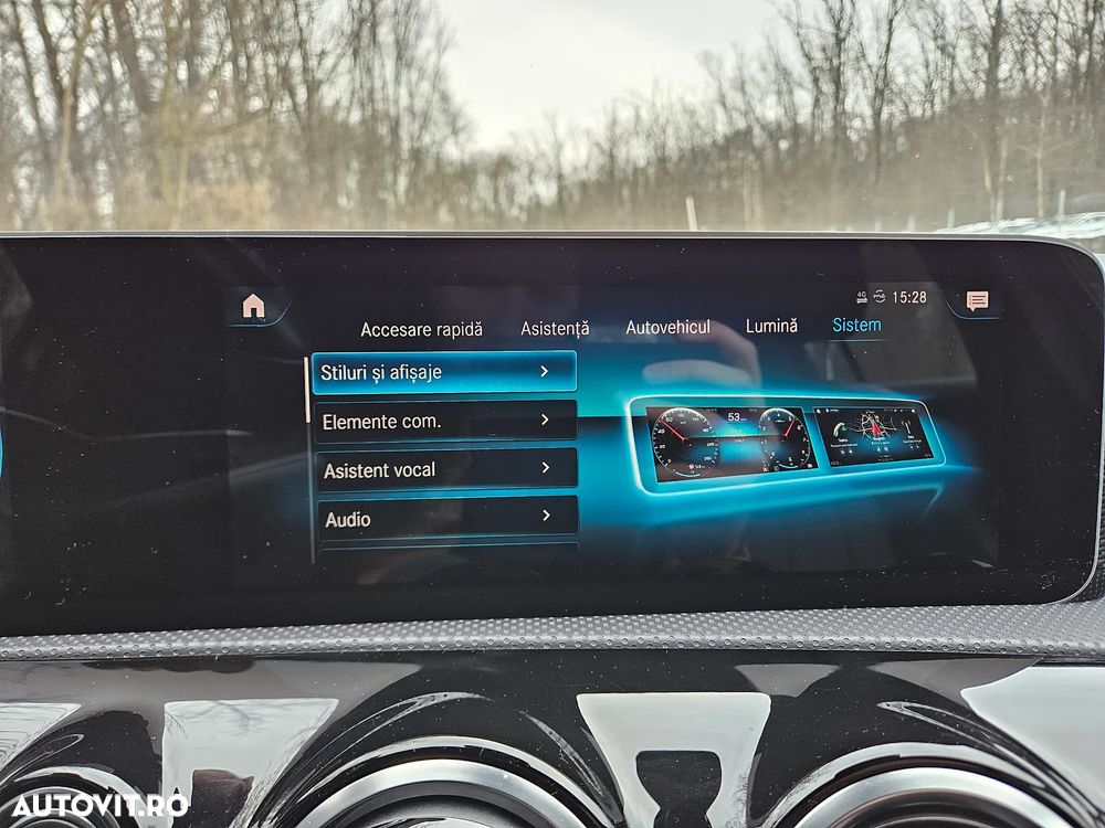 Mercedes-Benz A 200 7G-DCT - 16