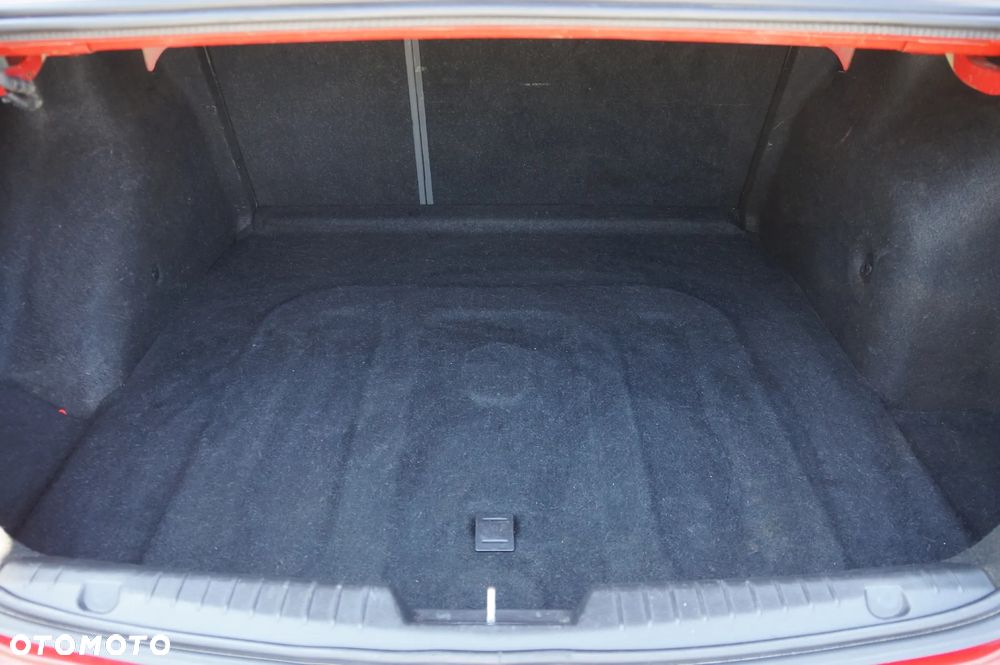 Chevrolet Cruze - 23