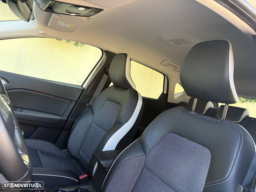 Renault Captur 1.5 dCi Exclusive - 11