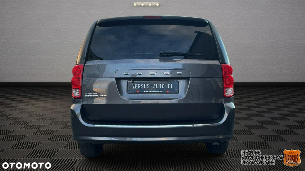 Dodge Grand Caravan 3.6 Express - 5