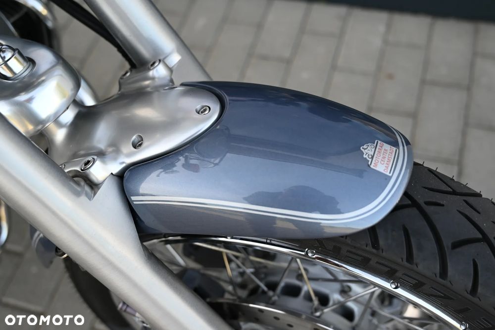 BMW R - 19