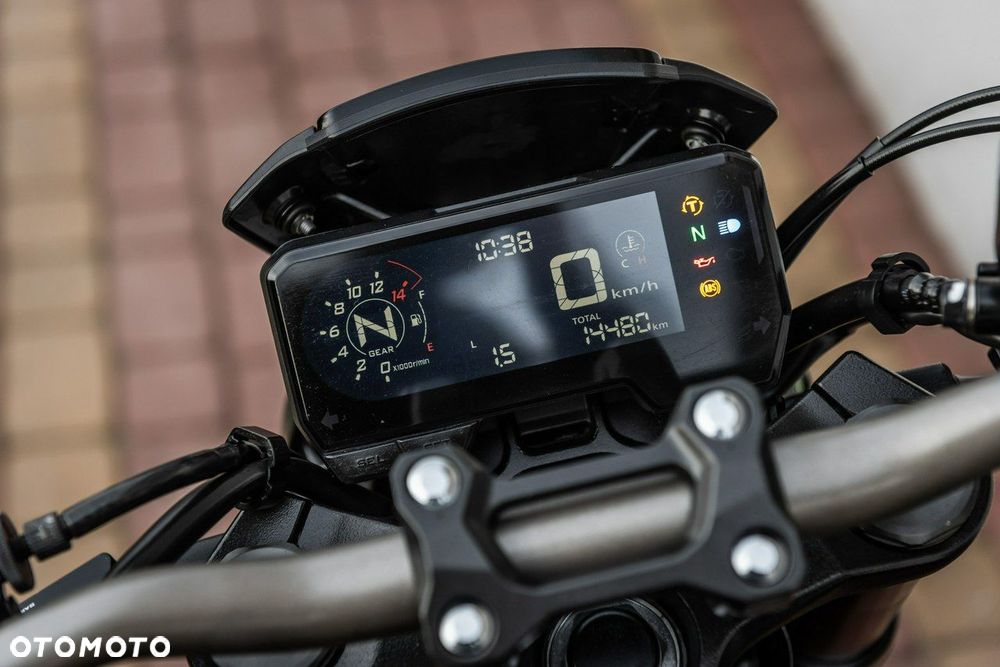 Honda CB - 9