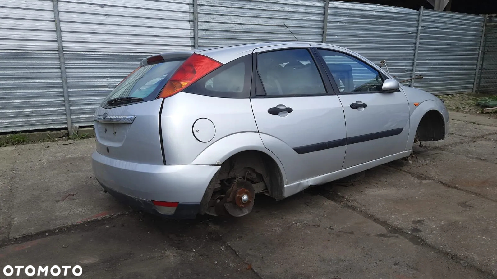 Tylko Części FORD FOCUS MK1 1.8 TDDI 90KM 66kW HB 5D 98r–01r Lakier O8 - 4