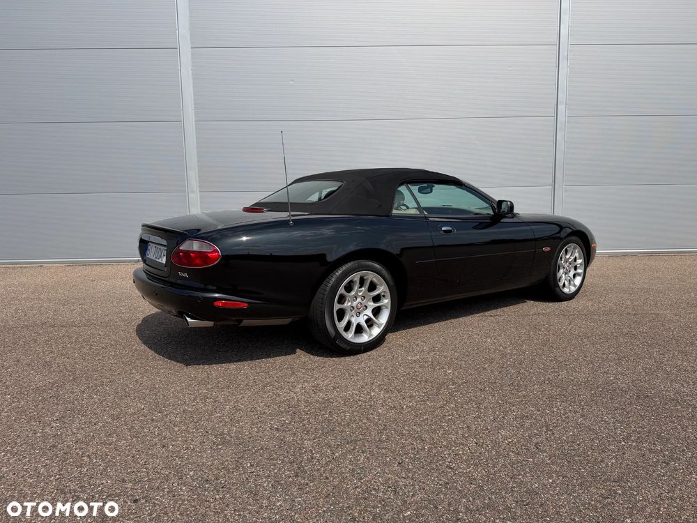 Jaguar XK8 4.0 - 34