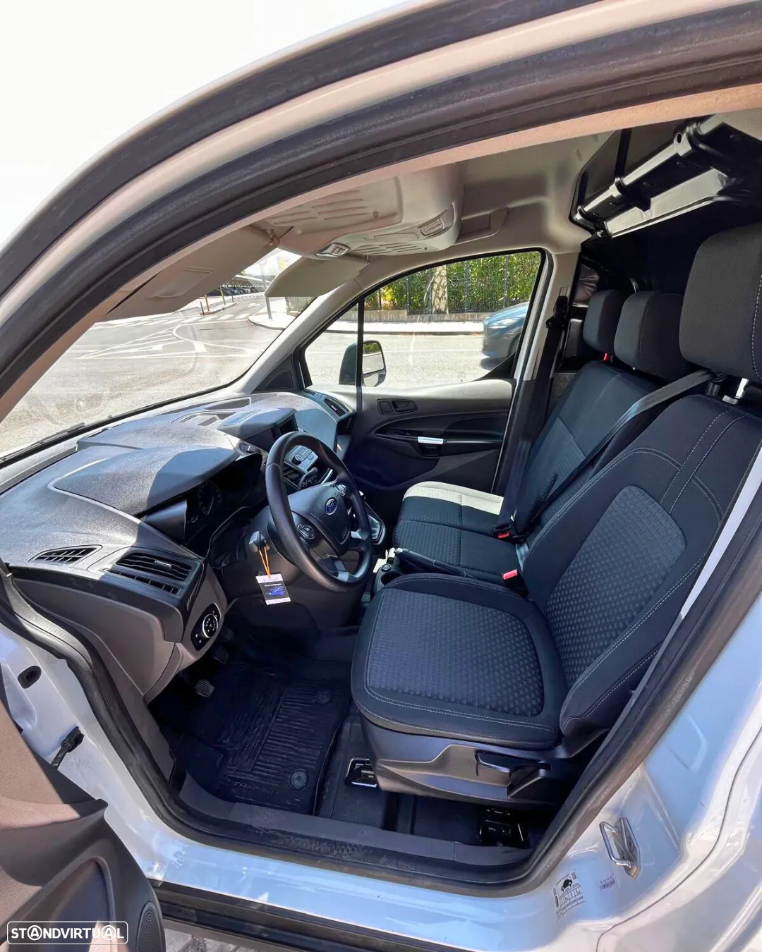 Ford TRANSIT CONNECT 1.5 EcoBlue L2 Trend - 14