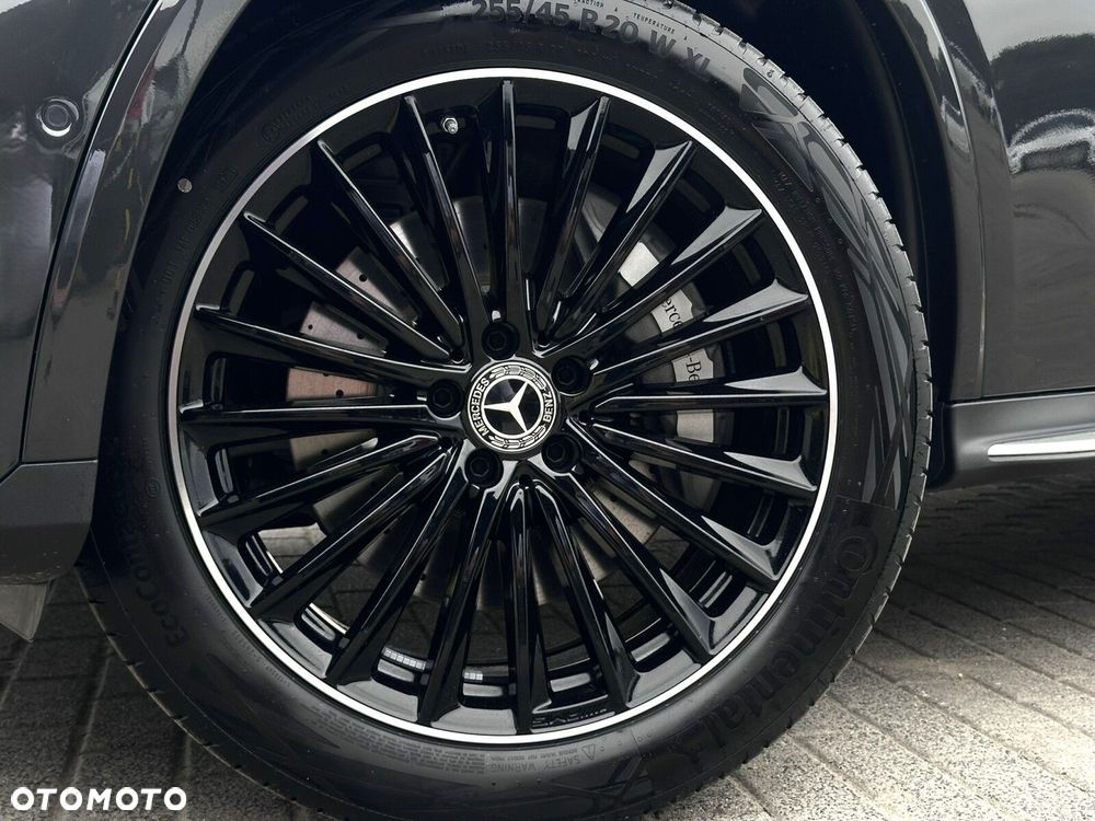 Mercedes-Benz GLC - 7