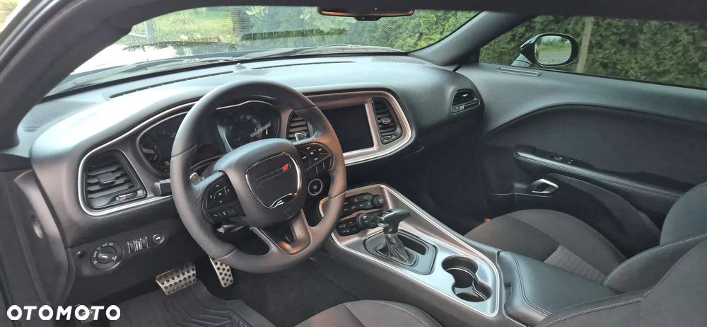 Dodge Challenger 5.7 R/T - 12