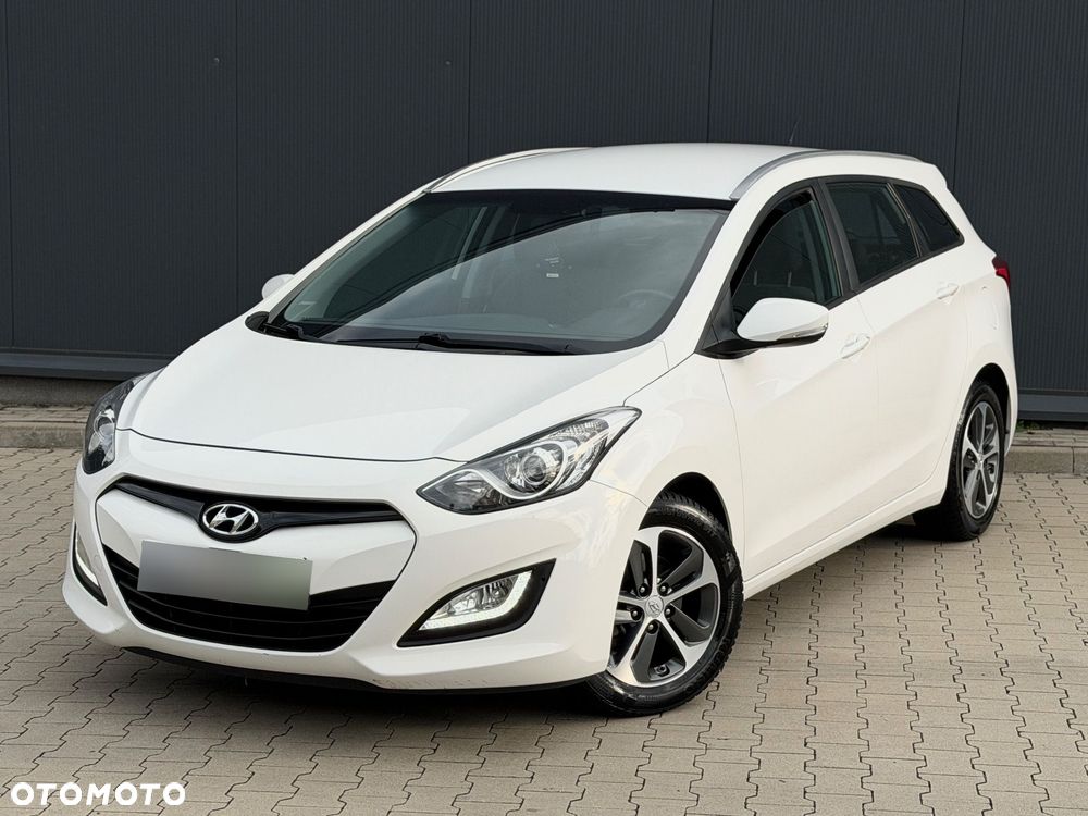 Hyundai i30 1.6 GDI Premium - 32