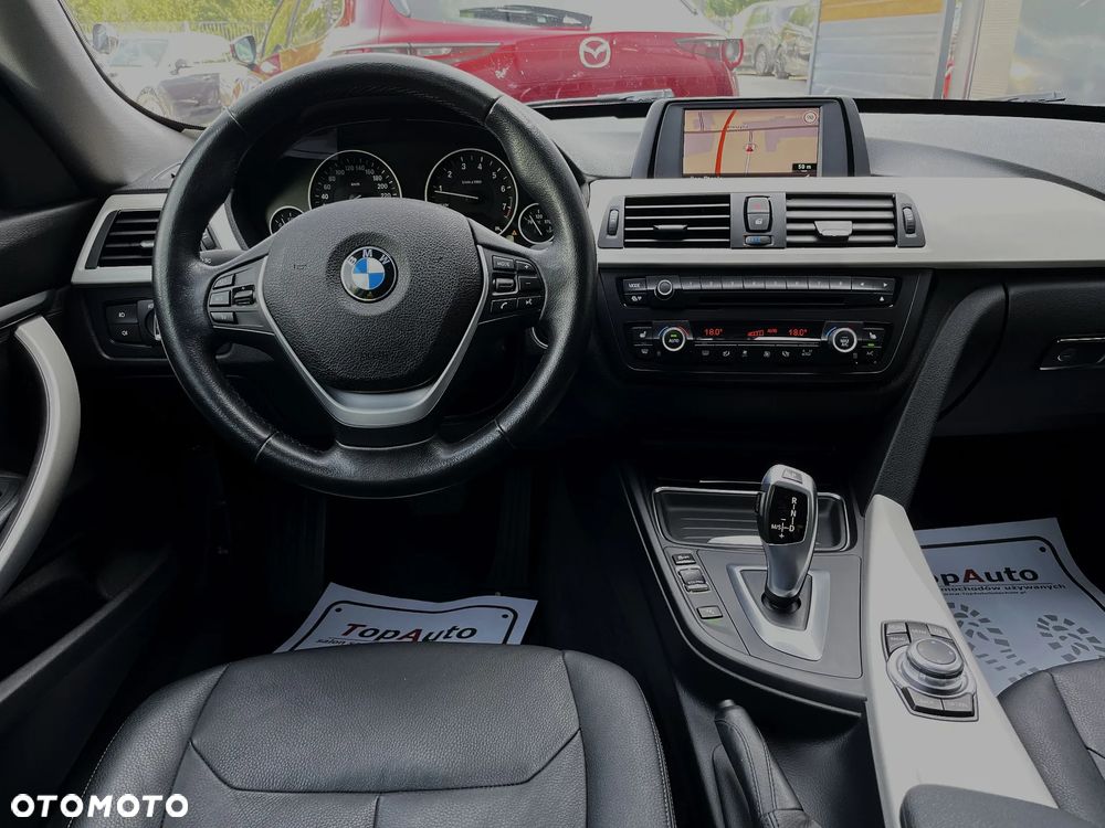 BMW 3GT 320i Modern Line - 34