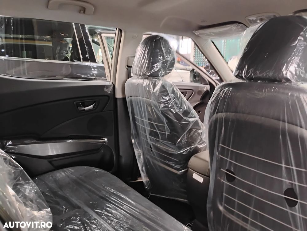 SsangYong Tivoli 1.5 T-GDi 4WD Automatik Sapphire - 13