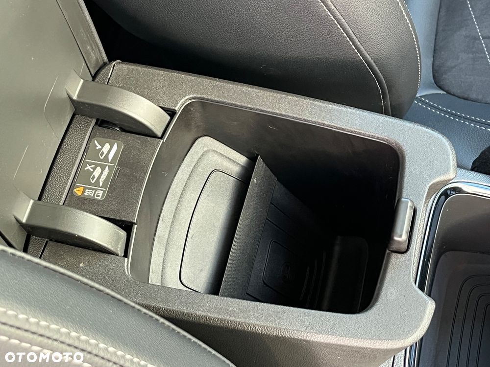 Opel Grandland X - 21