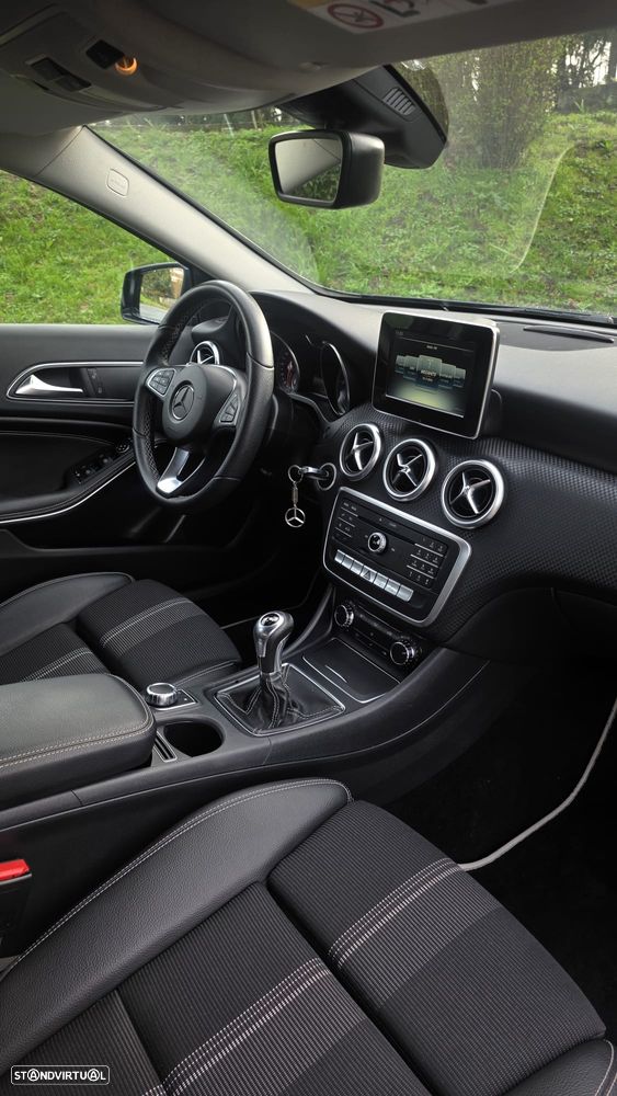 Mercedes-Benz A 180 d Fleet Pack Urban - 7