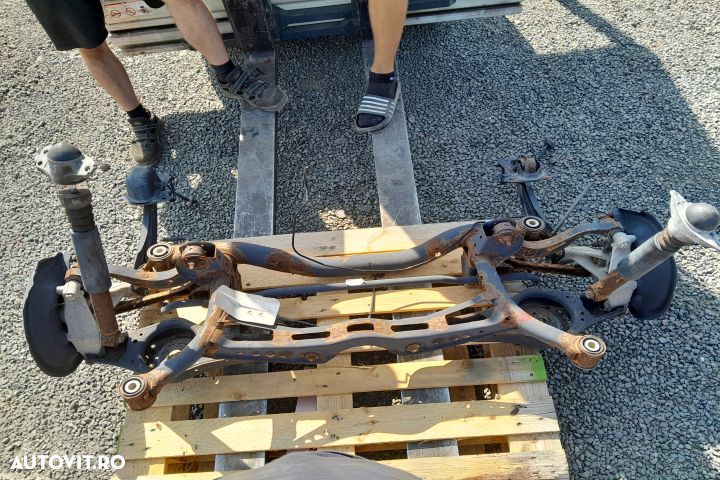 Punte spate Volkswagen VW Passat B6 [2005 - 2010] Sedan 4-usi 1.9 TDI - 2