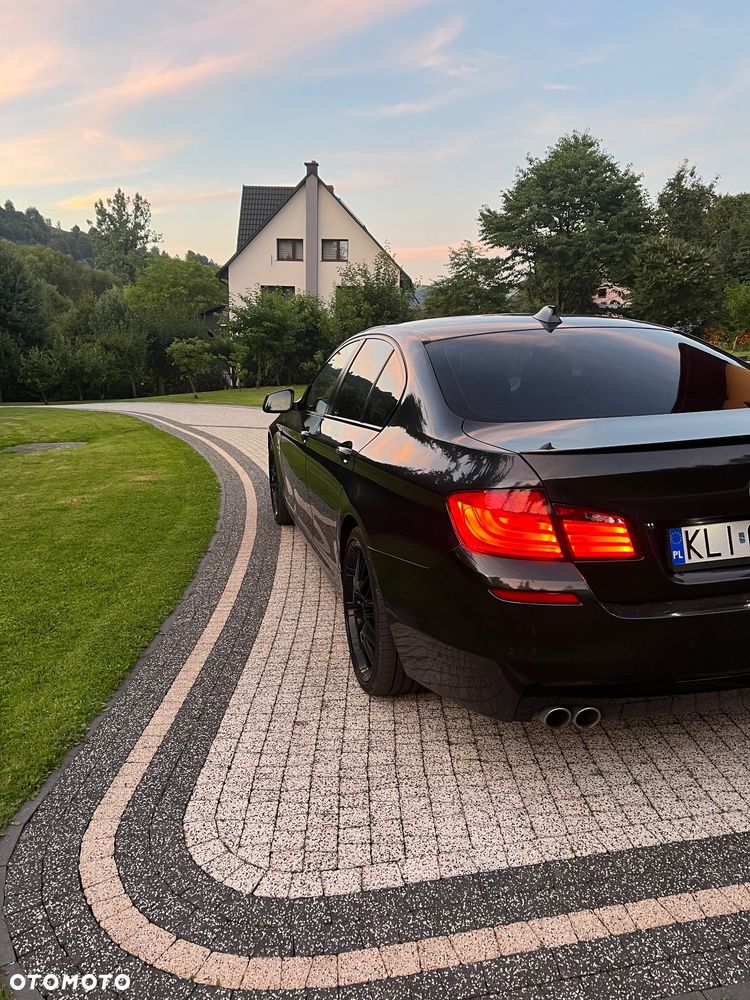 BMW Seria 5 520d Luxury Line - 2