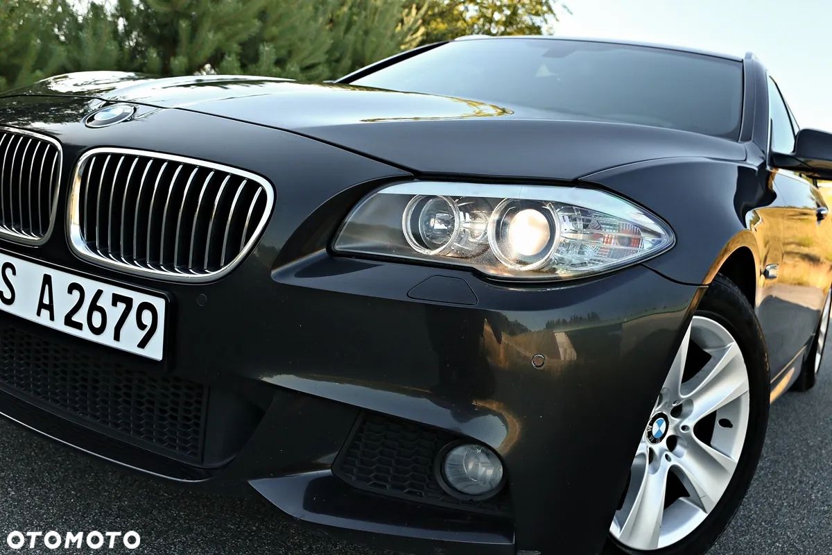 BMW Seria 5 520d Touring Luxury Line - 1