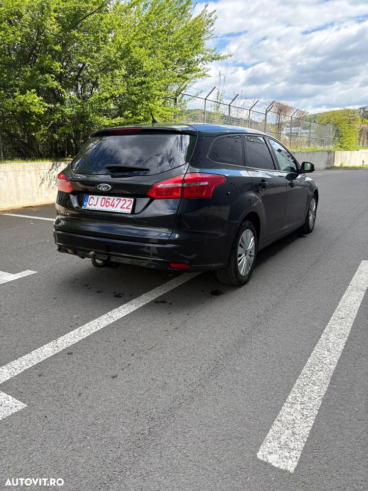 Ford Focus 1.5 TDCi Titanium - 9